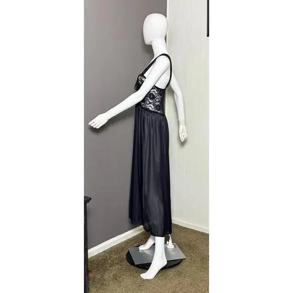 1970's Black Lacy Nightgown Keyhole Neck Full Sweep size L-XL - Picture 6 of 10